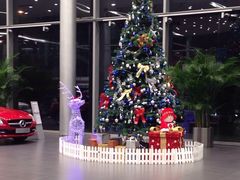 -天津波士信达奔驰4S店(卫津南路店)