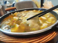 -有红鸡毛店·川菜(建设路店)