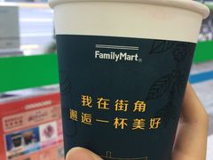 -全家便利店(新闸路二店)