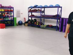 -巅峰减重高端减肥训练营(惠州店)