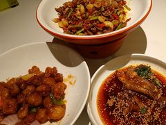 -首秀·四川料理(吾悦广场店)