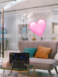 -纤指百魅美甲美睫