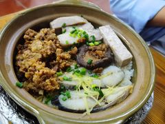 四拼煲仔饭-崖口煲仔饭