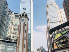 在这栋楼的负一楼排队上去-WFC会仙楼观景台