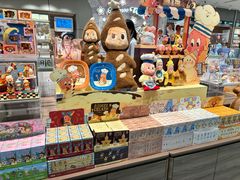 -泡泡玛特POPMART(大卫城店)