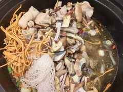 -菌乡缘·野生菌蒸汽鱼火锅(江边夜市店)