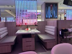 -海底捞火锅(杭州庆春路夜宵主题店)