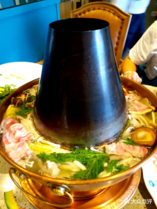 额尔敦传统涮火锅传统铜火锅图片 - 第2张