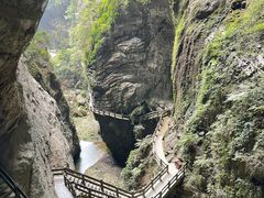 -龙水峡地缝景区