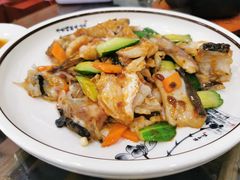 生炒鱼头-广迎居老正兴菜馆