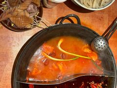 -周小明火锅(黑金冠社区店)