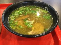 牛肉粉丝汤-大龙汤包