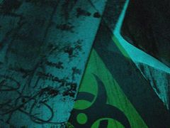 -荒岛实景沉浸密室(江汉路1店)