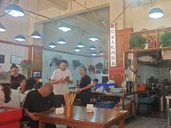 -杨三娘跷脚牛肉(羊子山西路店)