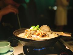 钙骨河鲜-异鄉辣椒炒肉