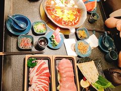 -湊湊火锅·茶憩(打浦桥日月光店)