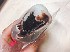 椰丝双酿团-上海虹口糕团(福州路店)