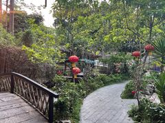 -花溪雨·森林餐厅(石基店)