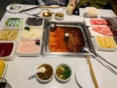 -海底捞火锅(长宁路龙之梦店)