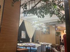 -樾餐厅泰式海鲜火锅(民歌湖店)