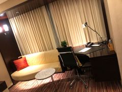 -上海龙之梦万丽酒店