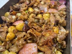 -老东镇啤酒屋海鲜加工·蒸汽海鲜·海鲜烧烤(台东店)