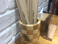 餐具摆设-海盗虾饭·剥好的小龙虾饭(上地辉煌店)