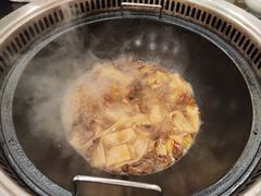 -九妹农家大铁锅东北菜(江湾店)