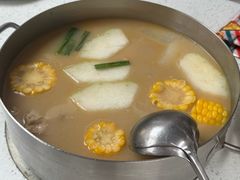 -肥仔文澳门猪骨煲(南京西路店)