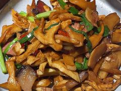 -米一仙·成都小碗菜(东万达店)