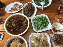 -山里人家土菜馆(茅山店)