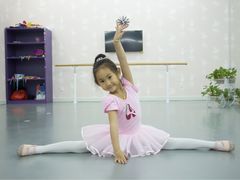 -Isee灰姑娘国际儿童艺术中心(BHGMall店)