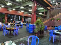 大堂-石屏老字号4号包浆豆腐美食城(泼水广场店)