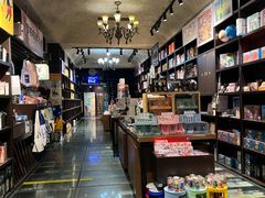 -钟书阁(松江泰晤士小镇店)