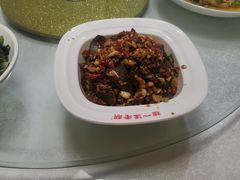 蒜香牛肉-独一佳老胡湘菜馆(矿山路店)