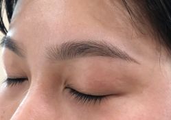 -轻妆Feel·半永久纹眉眼线