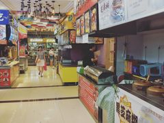 -澳门街美食城(世界城光谷步行街店)