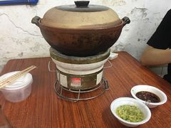 -威邵鸡煲(西华路总店)