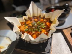-穹六人间 people 6(岳阳路店)