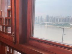 -小天鹅火锅·一线江景洪鼎旗舰店(洪崖洞店)