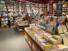 -西西弗书店(城西银泰城店)