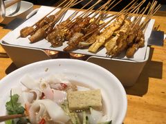 经典带汤凉皮子-木屋烧烤(坂田天安云谷店)