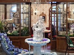 -秘密旅行Bonjour(黑金冠 江南西店)