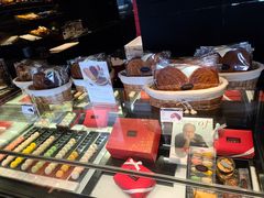 零售区-Salon de The de Joel Robuchon(外滩18号店)