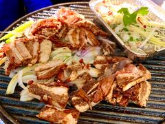 招牌酸菜猪五花肉-北京小炮儿炙子烤肉·铜锅涮肉(珠江路店)