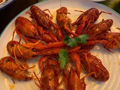 -郑东靓靓虾馆·金牌油焖大虾(天泽街店)