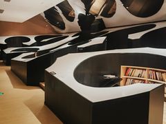 -涨巢·潮玩水疗局