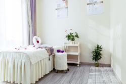 -涌泉妈咪树通乳·产后恢复