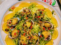 -东豪园林海鲜酒家(南港路辅路店)