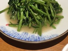 -陈阿婆鱼头泡饼·京味菜(复兴路店)